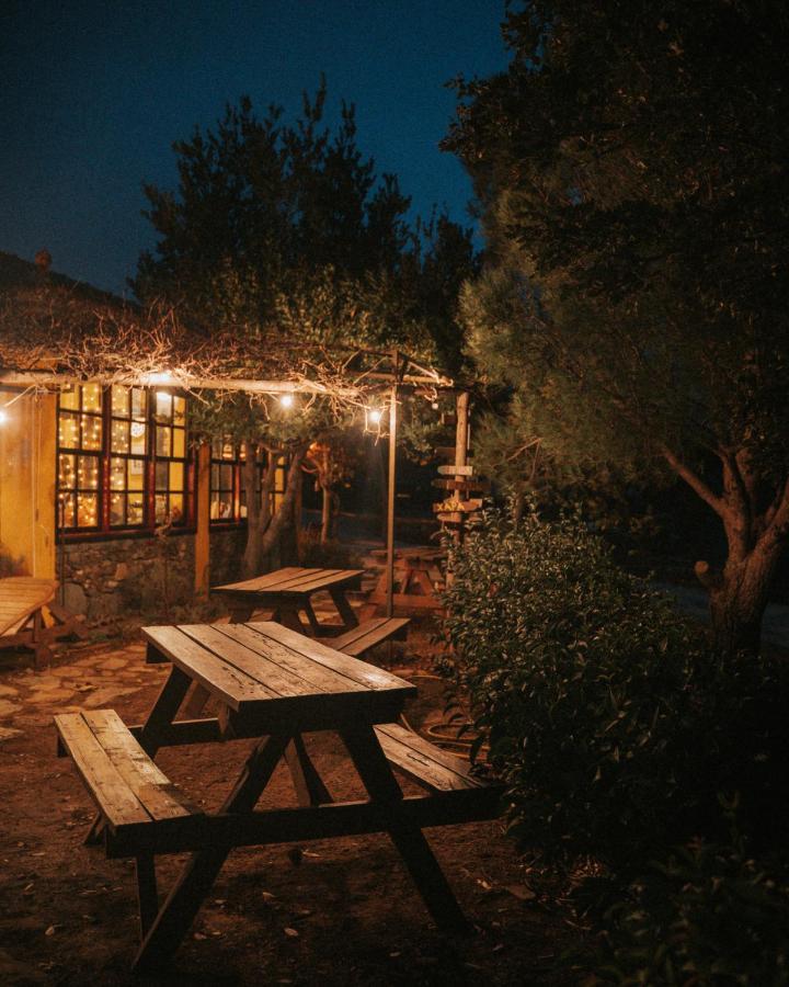 Toumba Eco Farm Guesthouses Plomari ภายนอก รูปภาพ